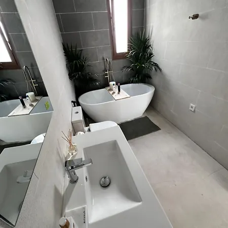 Euphorbia Apartman *