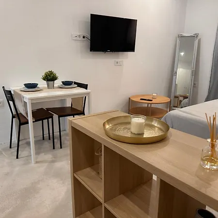 Apartament Euphorbia
