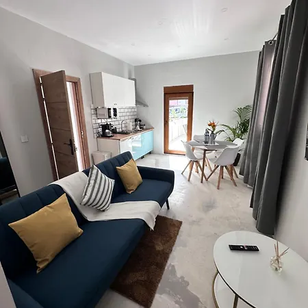 Apartament Euphorbia *